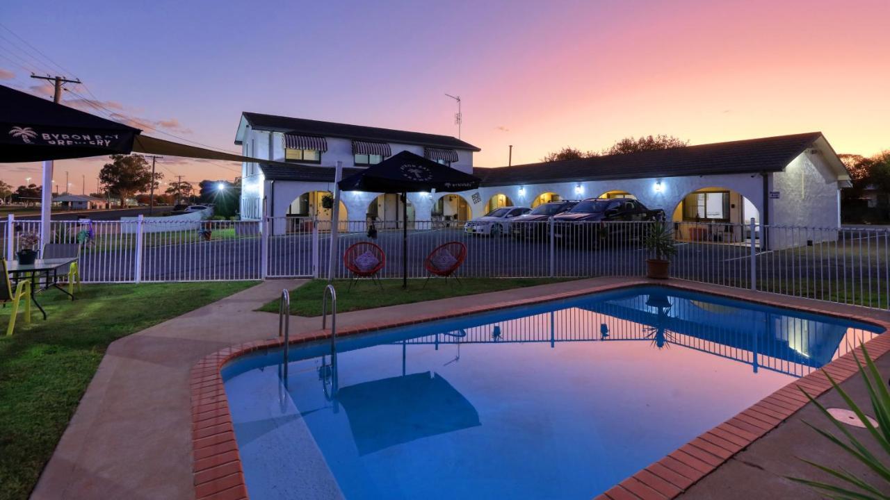 Parkes Federation Motel Exterior photo